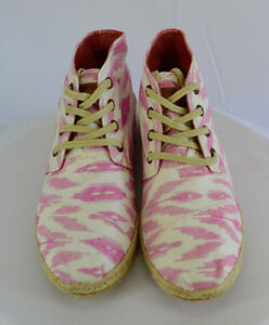 Brand New Women's TOMS Pink Ikat Espadrille Boots Sz 6
