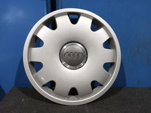 Audi A3 A4 Silver 16" Genuine Hubcaps (C10203) - Picture 1 of 3