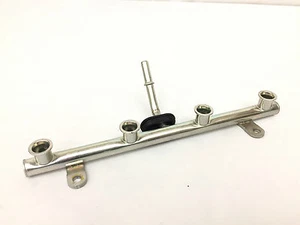 YAMAHA 2008-2016 R6 FUEL INJECTOR PIPE RAIL 13S-13938-00-00 - GOOD! OEM - Picture 1 of 2