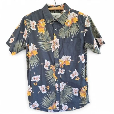 Modern Amusement Mens Short Sleeve Hawaiian Shirt Tropical Hibiscus Small - Image 1 of 4
