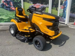 Cub Cadet XT2 PS117 Hochgras Rasentraktor - Hydrostat - 2 Zylinder - RWD - Bild 1 von 12