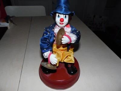 ANCIEN CLOWN AUTOMATE MUSICAL - Photo 1/4