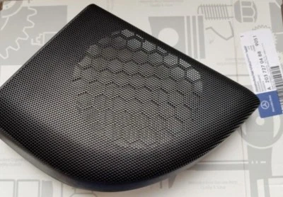 Genuine Mercedes-Benz C Class Coupe / CLC Right Hand Door Speaker Cover  - Image 1 of 2