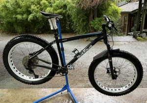 Salsa Mukluk III Fat/Mountain Bike - Picture 1 of 15
