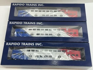 Rapido 146033 HO BiLevel Commuter Car: FrontRunner (Cab: 102 Coaches: 204, 207) - Picture 1 of 3