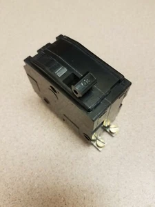 Square D QOB220, 2 pole, 20 amp, 120/240 VAC circuit breaker AB - Picture 1 of 3
