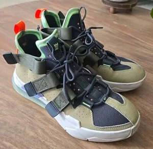 Size 8 Nike Air Edge 270 Parachute Beige - Picture 1 of 8