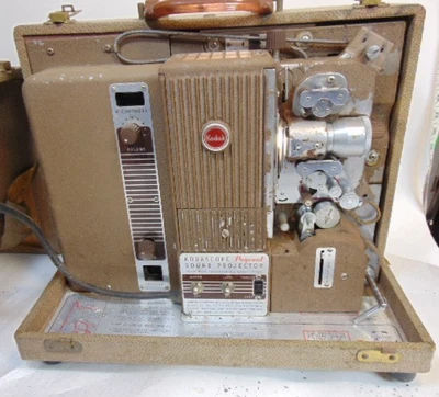 Projetor de Som Kodak Kodascope Pageant Vintage 16mm Modelo 7K2 Testado Funciona Antigo - Imagem 1 de 4