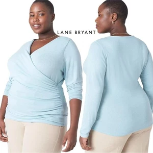 Top envolvente para mujer Lane Bryant azul claro 18/20 - Imagen 1 de 8