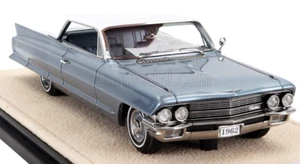 wonderful resin-modelcar 1/43 CADILLAC COUPE DE VILLE 1962 - newportbluemetallic - Picture 1 of 6