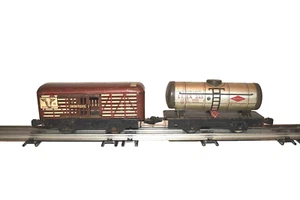 Marx O Gauge 59 Stock Car, 553 Tank Car Knuckle Coupler PNC Pair Model Railroad - Picture 1 of 4