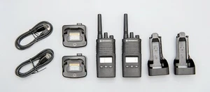 2 x Motorola XT460 with chargers & belt clips - Fantastic condition, FREEPOST - Zdjęcie 1 z 15
