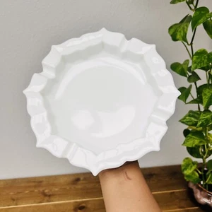 Vintage Milchglas Aschenbecher / Schmuckschale Unikat Wohndeko - Bild 1 von 9