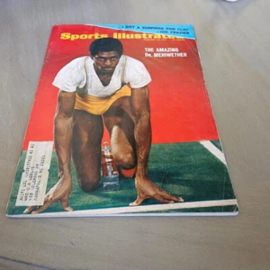 February 22, 1971 Sports Illustrated Magazine, The Amazing Dr. Meriwether - Imagen 1 de 1