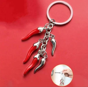 Italian Red Horn Keychain - Italia horn Keychain - Italy Horn Gift Idea - Picture 1 of 3