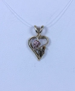 Pretty 10K Black Hills Gold Leaf Heart Pendant 5/8" - 4863 - Picture 1 of 6