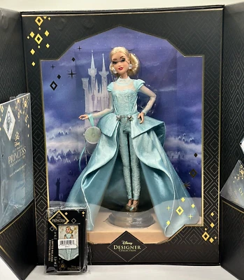 Disney Cenicienta Muñeca y Pin Set Diseñador Ultimate Princess Collection LMT Nuevo Foto 1 de 4