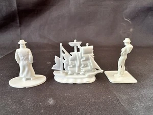 Vampire Hunter The Game, Replacement Figurines Board Game Parts 3/5 Figures - Picture 1 of 2