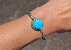 Brazalete Navajo Firmado Begay Bella Durmiente Turquesa NA Joyería talla 7 - Imagen 1 de 9