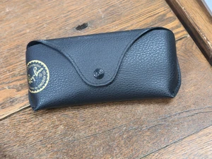 ✨ Ray-Ban Sunglasses Leather Case BLACK - Picture 1 of 4