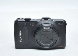 Fujifilm FinePix F600EXR 16.0MP 15x Digital Camera - Picture 1 of 3