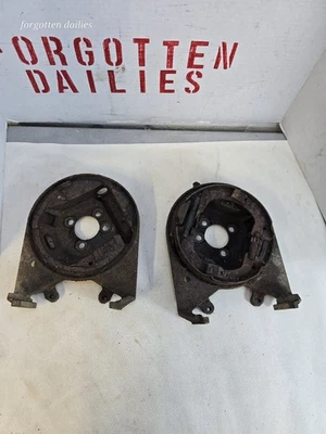 Soportes de pinza de freno trasero Dodge Shelby Daytona Chrysler Lebaron GTC Foto 1 de 4