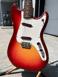 1962 Fender Duo-Sonic Vintage Slab Board Guitar - Picture 1 of 12