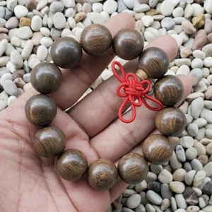Brazalete de madera de aloe de 13 cuentas de madera de aloetoxilón 18 mm indonesio Gaharu Buaya 13 cuentas #31 - Imagen 1 de 4