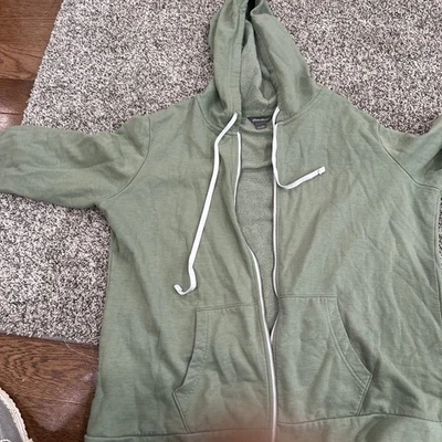 Sudadera con capucha verde Eddie Bauer con cremallera Foto 1 de 4