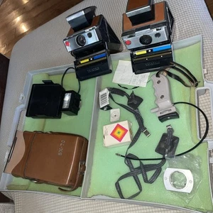 2x Polaroid SX-70 Model 1 One Step Land Camera Untested Estate Extras - Picture 1 of 19