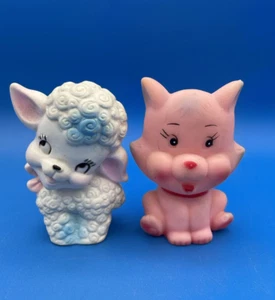 2 Vintage Squeak Baby Toys Vinyl Lamb Kitten Retro Kitsch Collectible Both Work - Picture 1 of 9