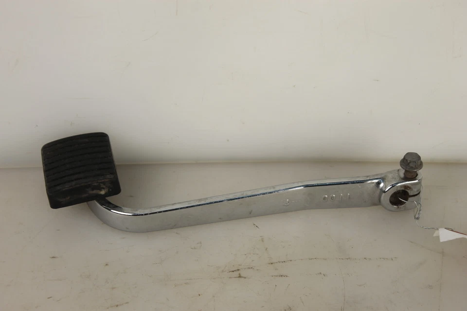 Yamaha V Star 650 XVS 2007 07 pedal de freno trasero Foto 1 de 1