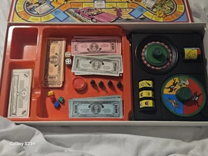 MB Games Go For Broke Board Game 1985 Vintage Classic Board Game - Picture 1 of 9