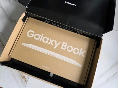 Galaxy Book5 Intel Core Ultra 5 225U 15.6in 8GB DDR5 512GB SSD Laptop Brand New - Image 1 of 2