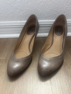 Frye Pumps - Image 1 of 2