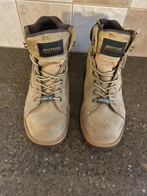 Rustler Advantage NICK0 Men's 8 M Steel Toe Boots 0326 Oil & Slip Resistant - Image 1 of 4