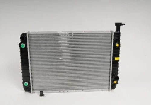 Radiator - Image 1 of 1