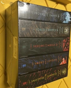 George R. R. Martin's A Game of Thrones 5-Book Boxed Set (Song of Ice and Fi... - Picture 1 of 7