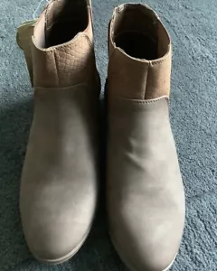 Roxy Ankle Boots Size 6 - Picture 1 of 9