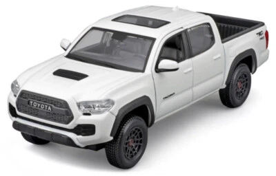 MAISTO SPECIAL EDITION 1:27 AUTO PICK UP TOYOTA TACOMA TRD PRO 2023 BIANCO 32910 - Immagine 1 di 2