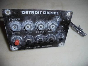 Detroit Diesel 23517557, Electronic Control Panel Assembly  USED - Picture 1 of 3