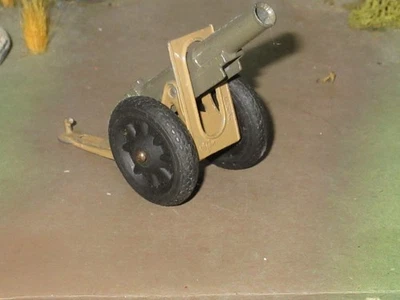 EXCELLENT ORIGINAL TOOTSIETOY FIELD CANNON W/WORKING FIREING MECHANISM - Image 1 of 4