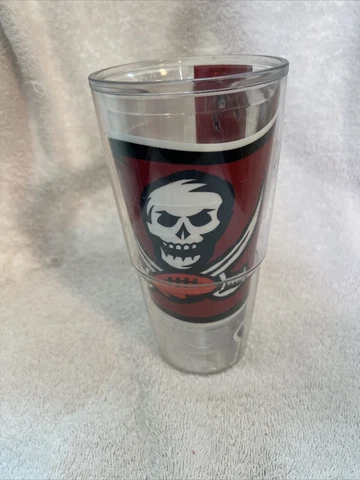 Tampa Bay Buccaneers 24oz Tervis Insulated Cup Cover