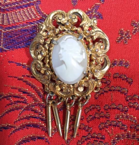 Vtg Florenza Cameo Brooch  Pendant Gold Toned  Carved Shell As Found - Picture 1 of 6