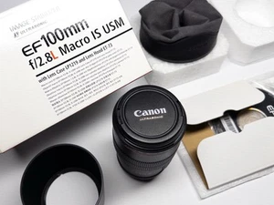 Canon EF 100mm f/2.8L Macro IS USM Lens F2.8 +++ MINT BOXED SET + IMMACULATE +++ - Picture 1 of 23