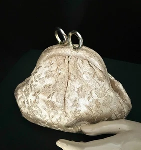 Encantadora cartera de noche brocada de seda dorada de los años 30, bolso de mano, pequeña - Imagen 1 de 7