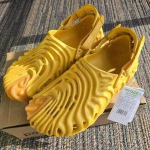 Crocs Salehebembury Xthepollex Clog Yoke Men US Shoes Size M10/W12 Yellow - Picture 1 of 4