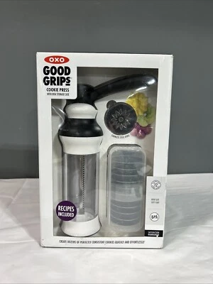 OXO Good Grip 14 Pistola Cortadora de Galletas Juego de Prensa Árbol de Navidad San Valentín Spritz V Foto 1 de 4