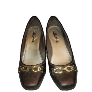 Woman’s Brown with Gold accents loafers by Life Stride, size 8.5, Beautiful! - Picture 1 of 8