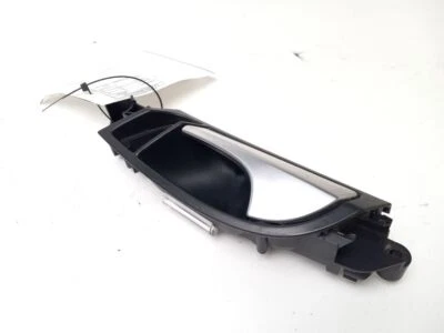 2007-2012 AUDI Q7 FRONT DRIVER INTERIOR DOOR HANDLE OEM - Image 1 of 4